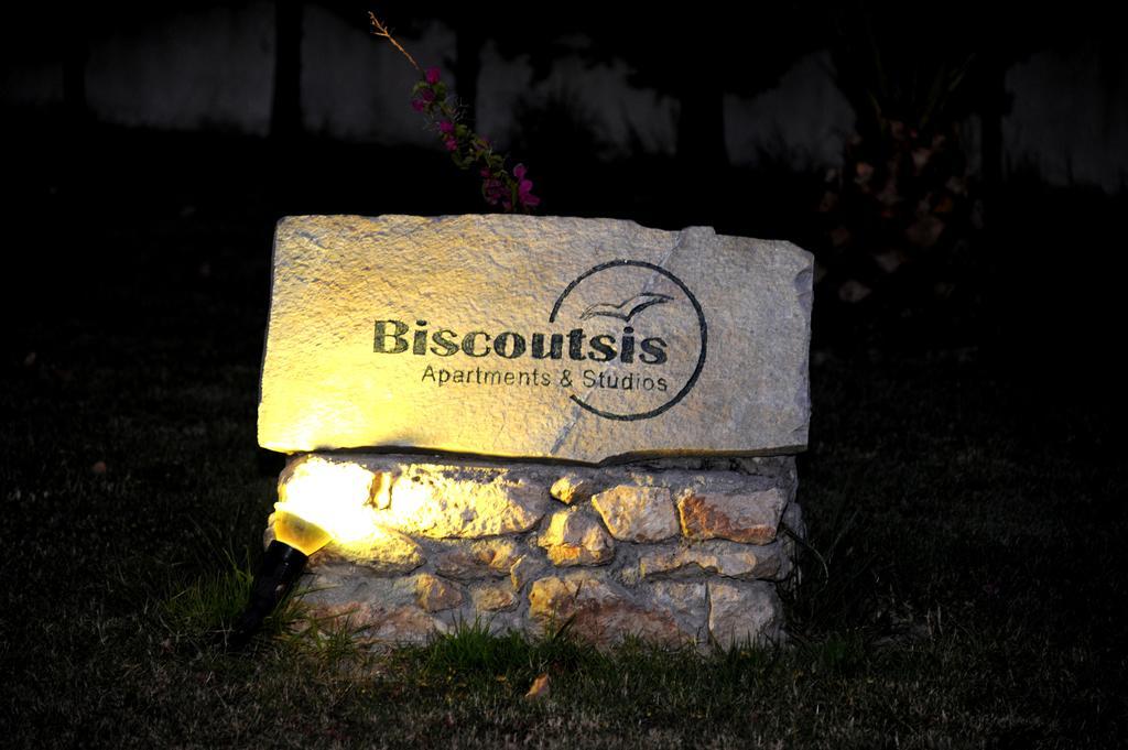 Biscoutsis Apartments & Studios Kávos Eksteriør bilde